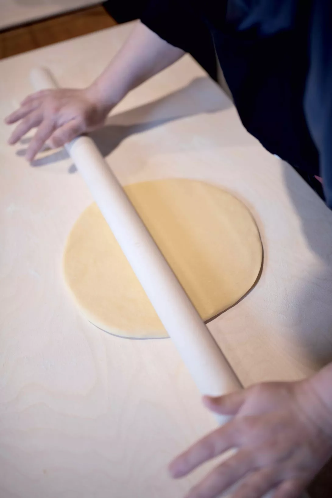 Échanges de savoirs et d'expériences autour des pâtes pour ce premier atelier cuisine de La Manifattura, dans la Bastide du ZEF, en amont du dîner - Gare Franche, de nouveau animée ! - Février 2025 © Yohanne Lamoulère