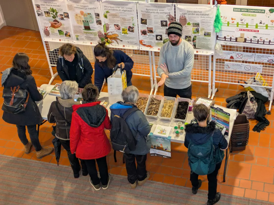 Autour de la conférence, "Tous au compost" avec le SMECTOM