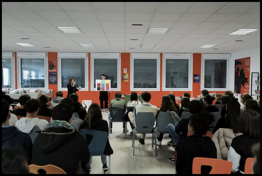 Représentation au collège E. Lefevre de Corbie - (c) L. Leleu