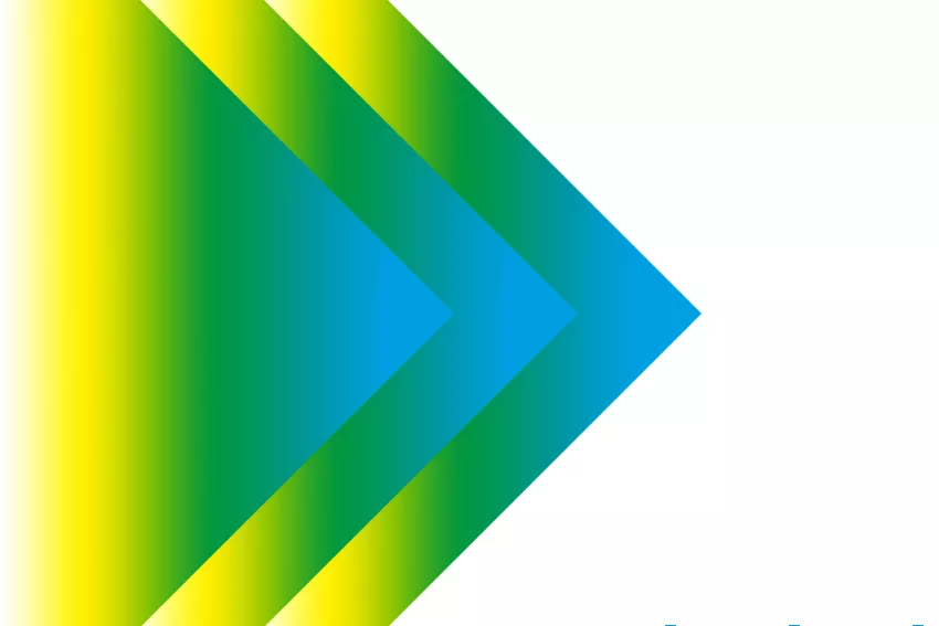 Trois flèches superposées pointant vers la droite dans un dégradé de couleurs jaune, vert et bleu.