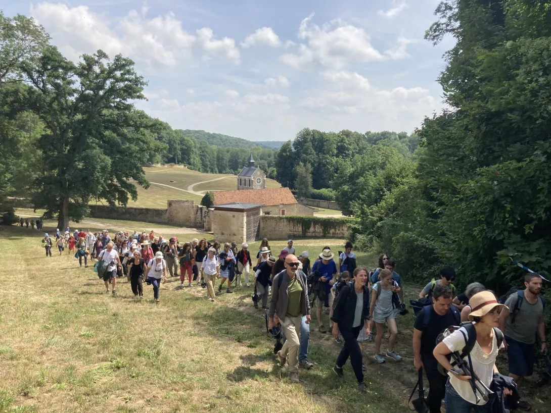 Lors d'une représentation à l'abbaye de Port-Royal des Champs Le TSQY en balade sur les routes yvelinoises